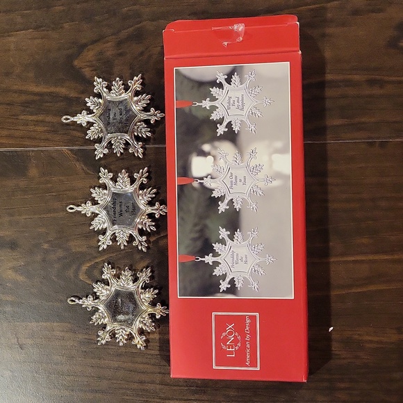 Lenox Sentiment Snowflakes Set of 3 Metal Ornaments - Picture 1 of 6